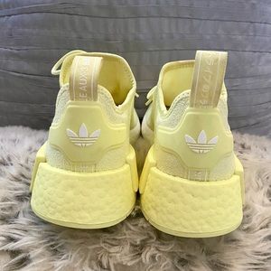 Original Women Adidas NMD-R1 Size 8 Color Lime